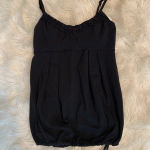 Lululemon loose tank with built in bra